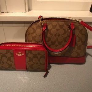 Coach purse with matching wallet
